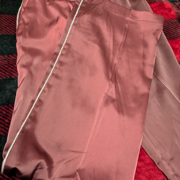 Pants - Picture 5 of 8